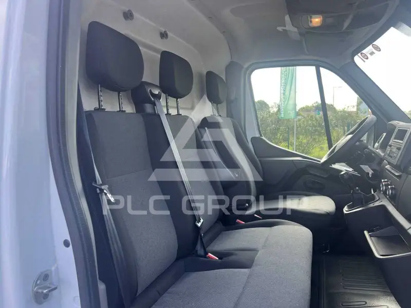 2024 Renault Master