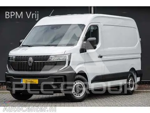 2024 Renault Master