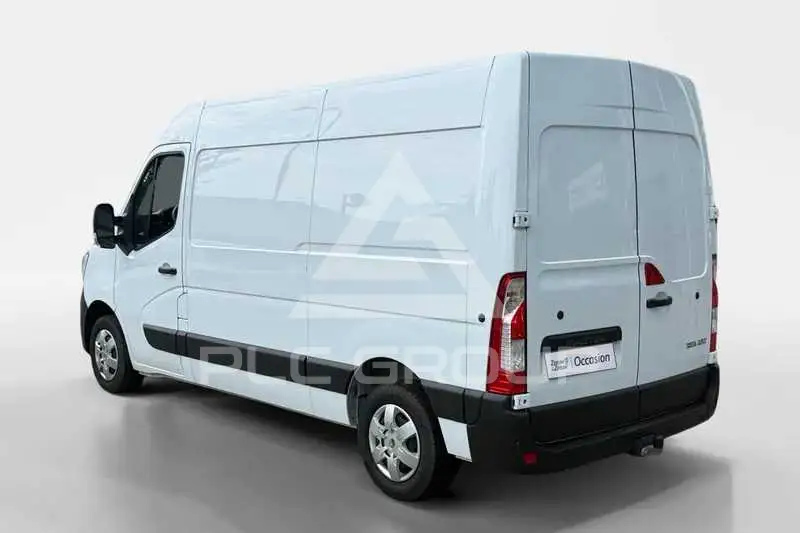 2024 Renault Master