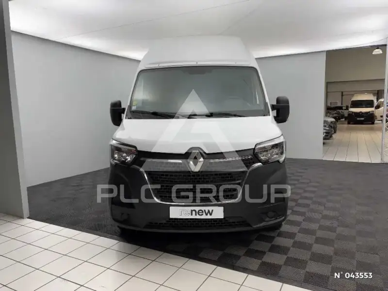 2024 Renault Master