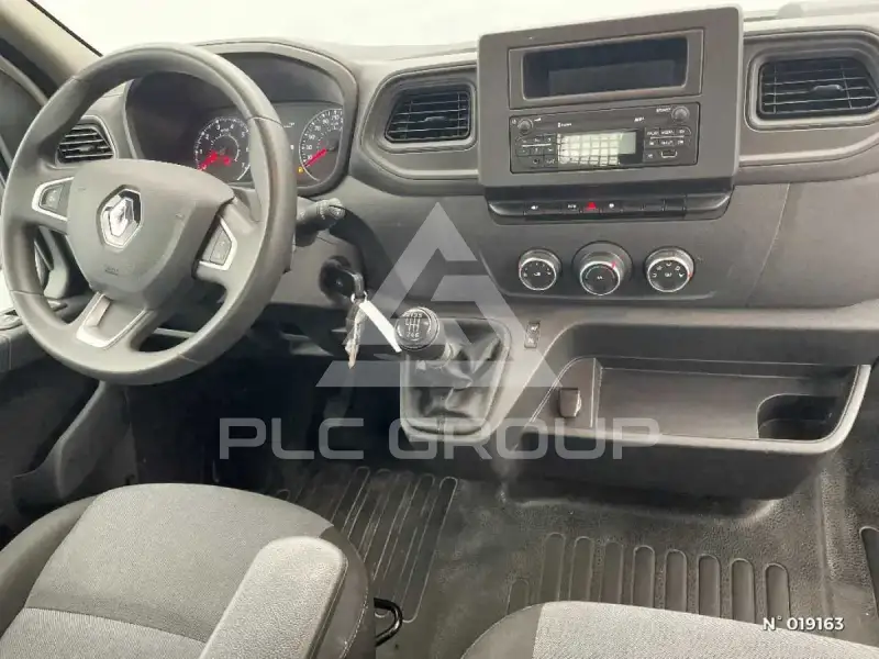 2024 Renault Master