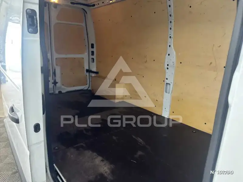 2024 Renault Master
