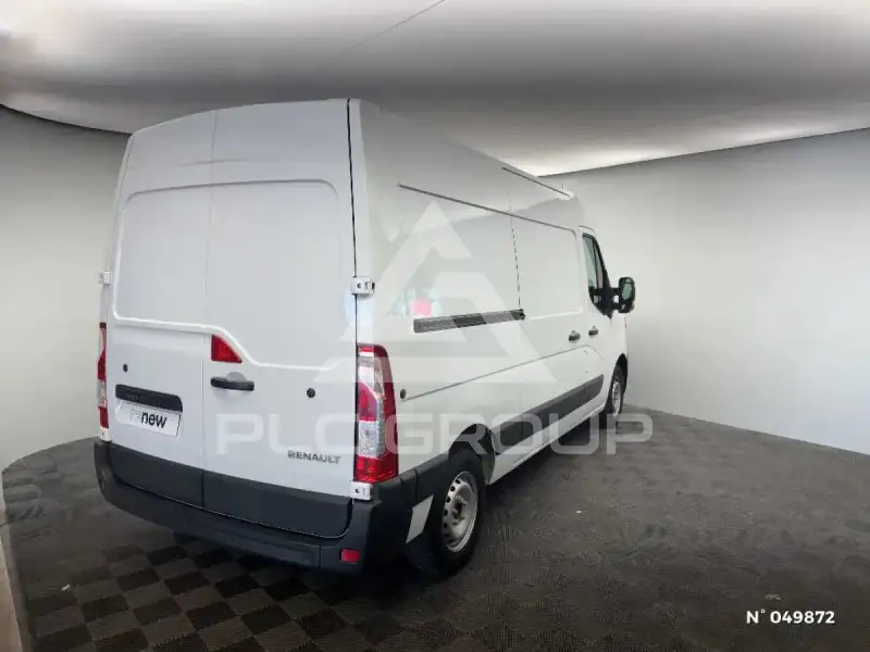 2024 Renault Master