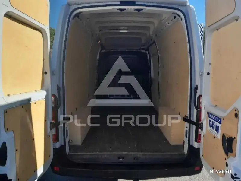 2024 Renault Master