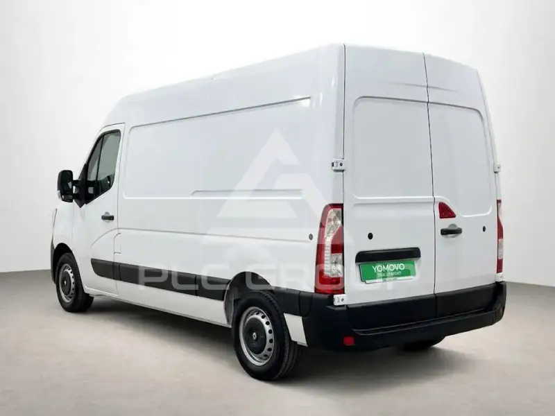 2024 Renault Master