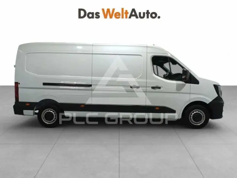 2024 Renault Master