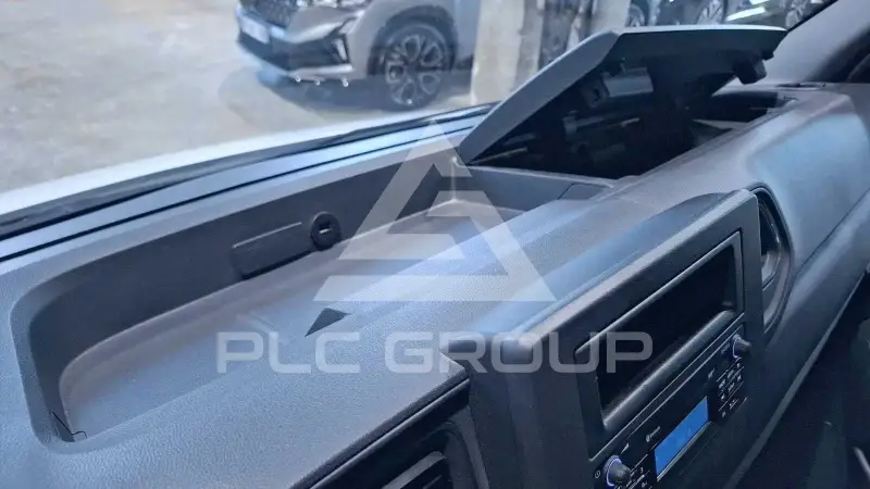 2024 Renault Master