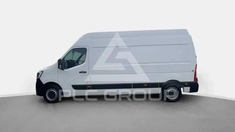 2024 Renault Master