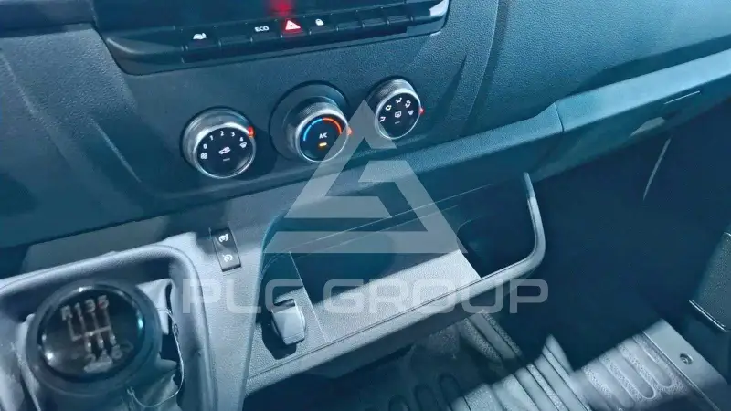 2024 Renault Master