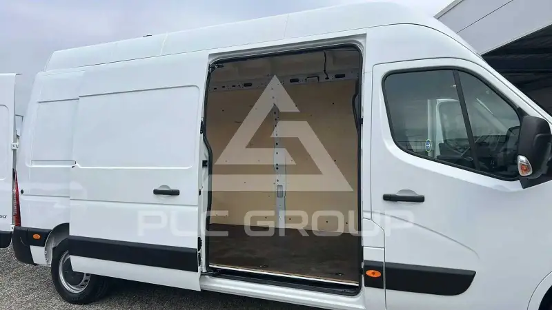 2024 Renault Master