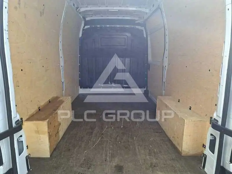 2024 Renault Master