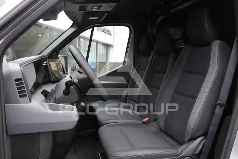 2024 Renault Master