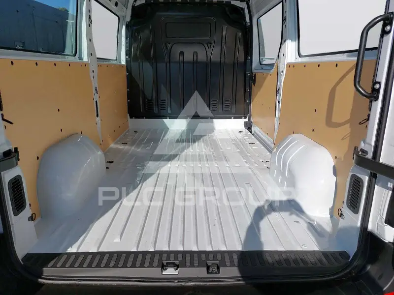 2024 Renault Master