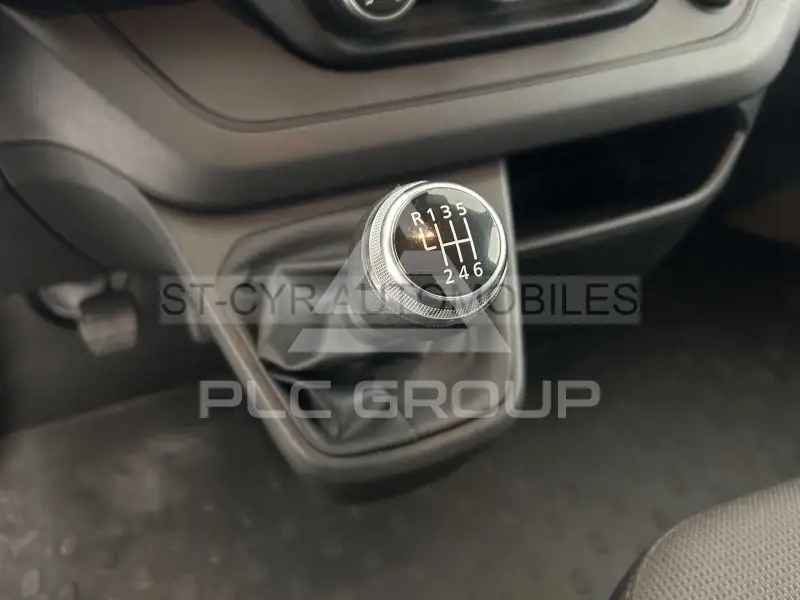 2024 Renault Trafic
