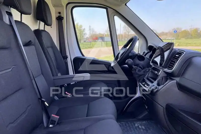 2024 Opel Movano