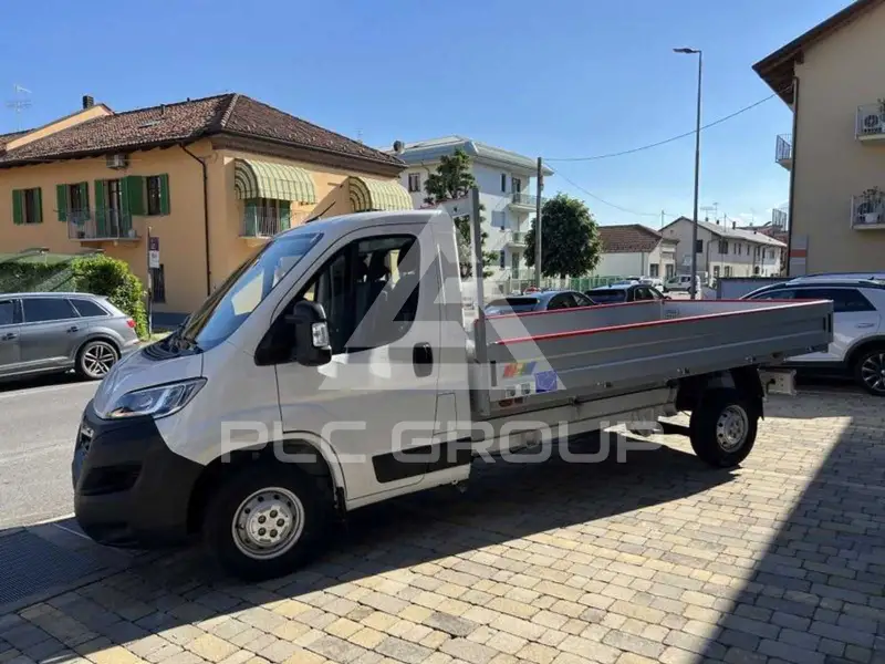 2024 Opel Movano