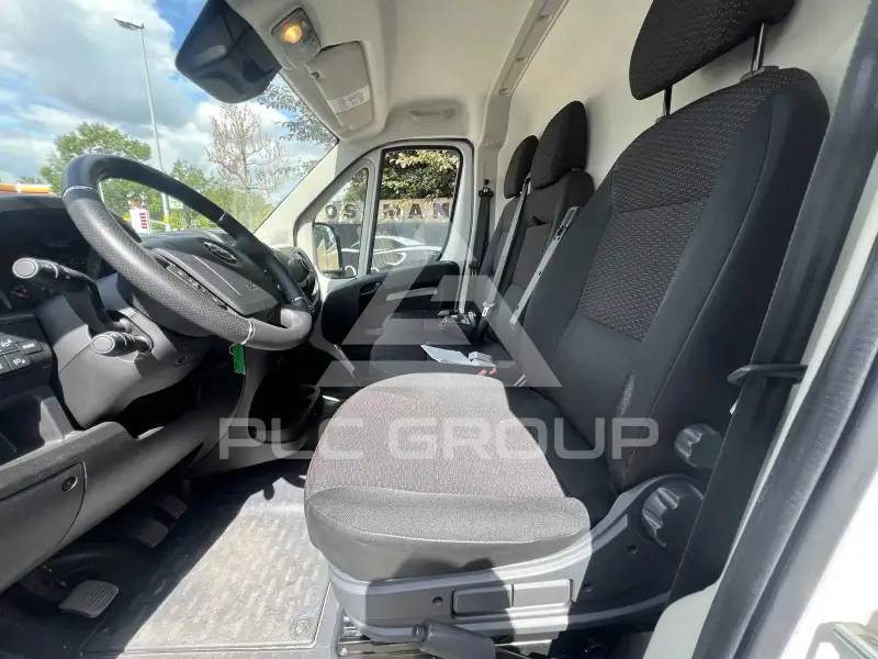 2024 Opel Movano