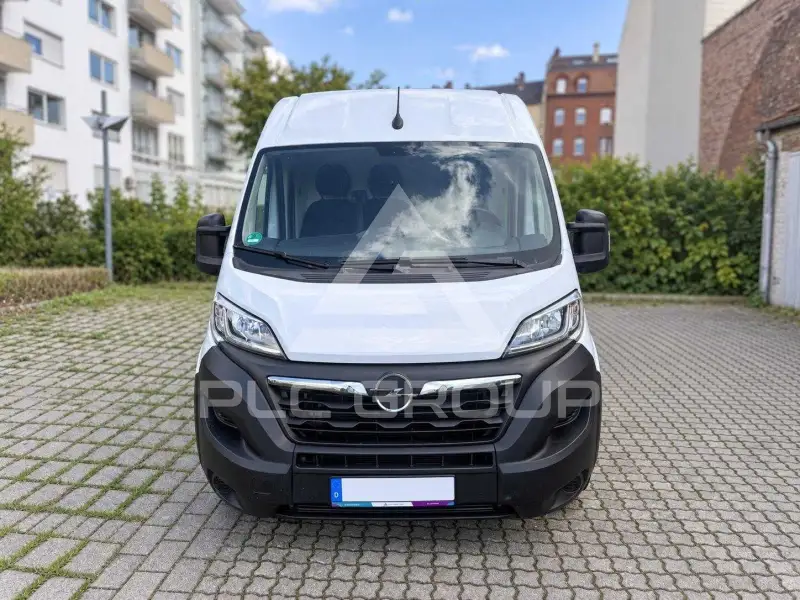 2024 Opel Movano