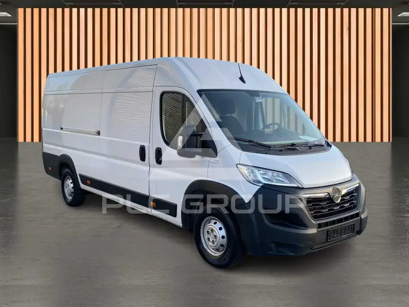 2024 Opel Movano