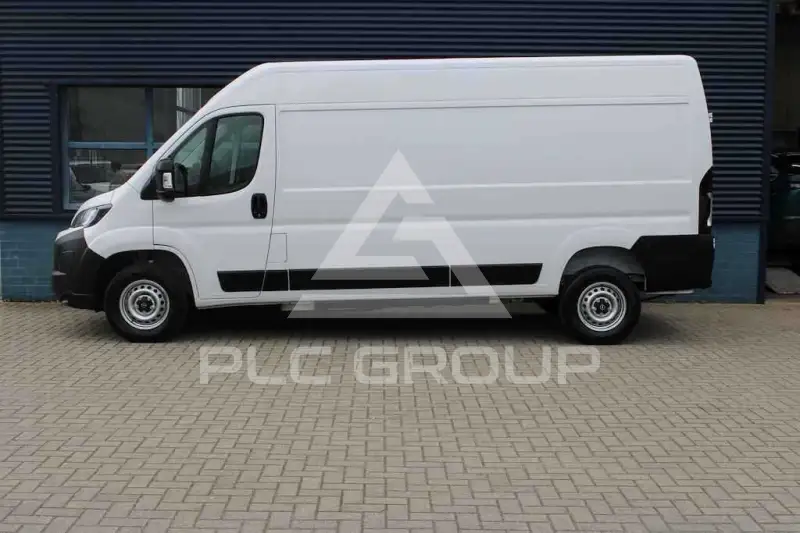 2024 Opel Movano
