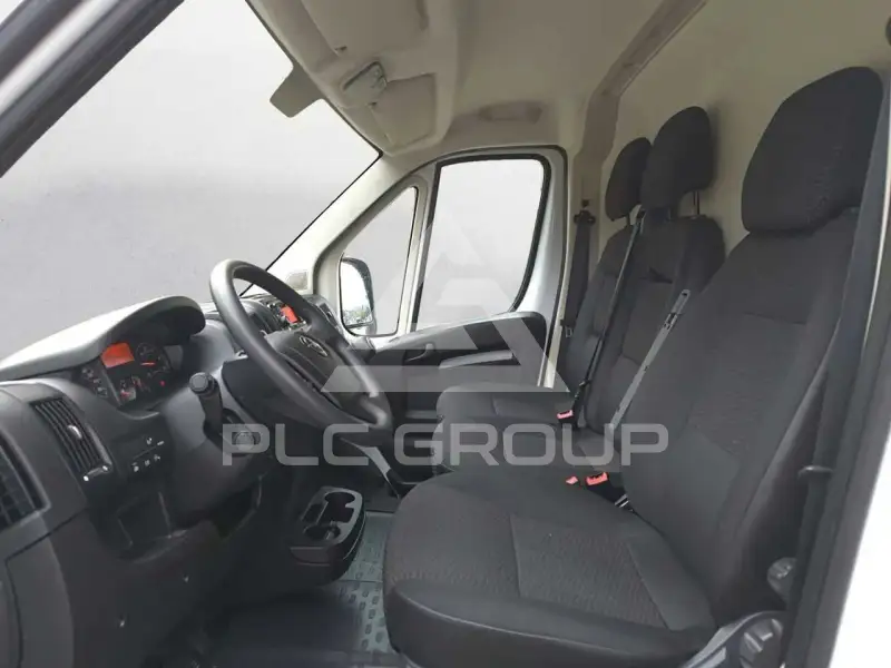 2024 Opel Movano