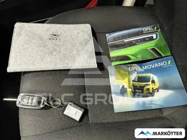 2024 Opel Movano