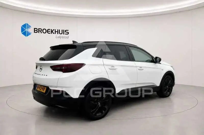 2024 Opel GrandlandX