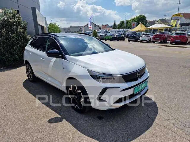 2024 Opel GrandlandX