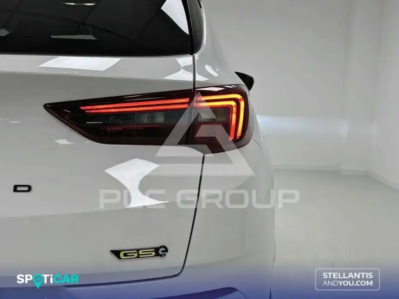2024 Opel GrandlandX