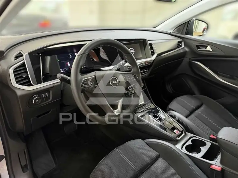 2024 Opel GrandlandX