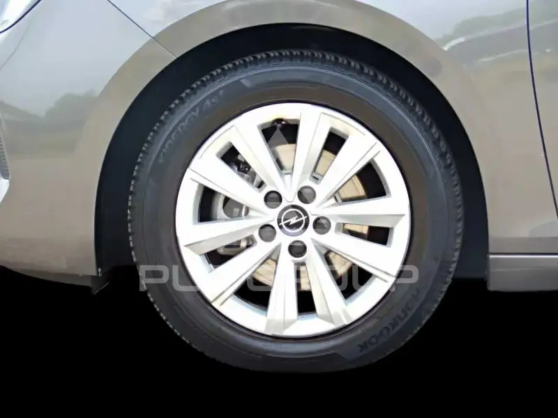 2024 Opel Astra