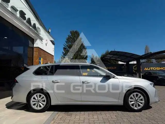 2024 Opel Astra