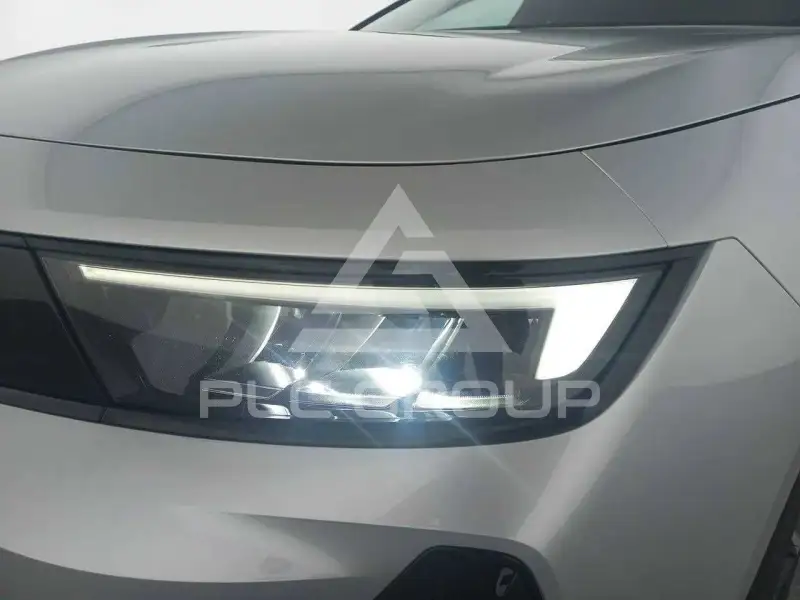 2024 Opel Astra