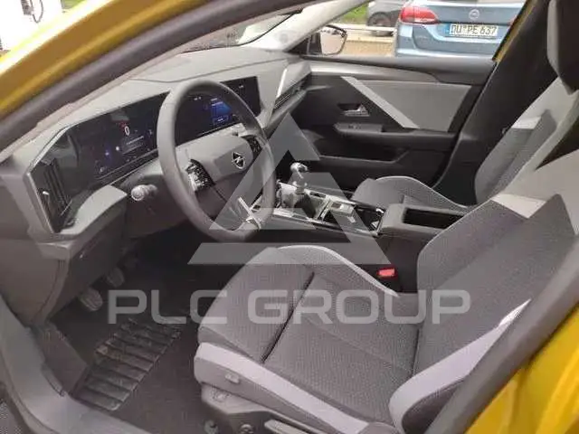 2024 Opel Astra
