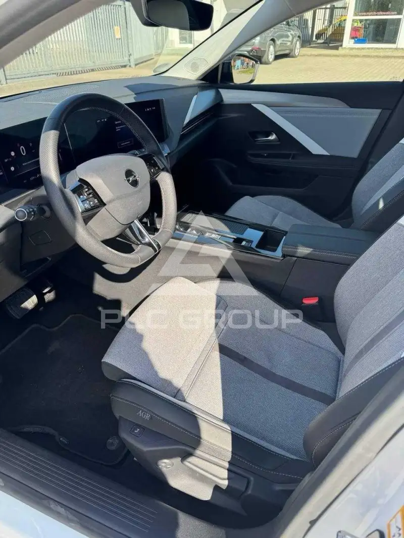 2024 Opel Astra