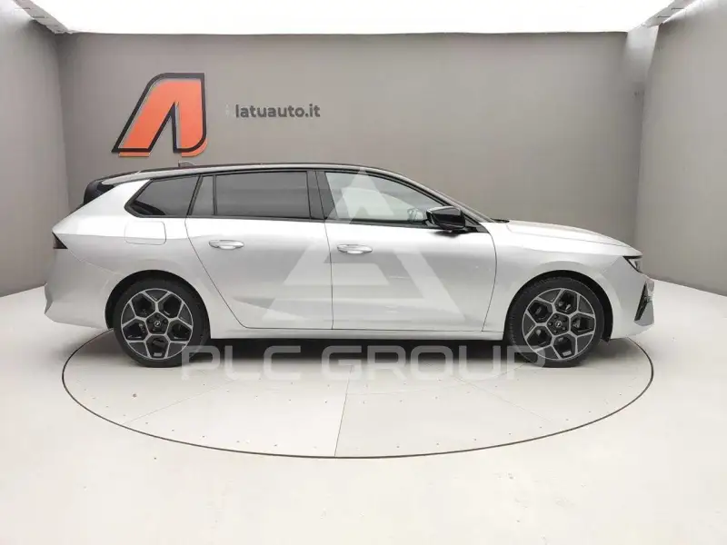 2024 Opel Astra