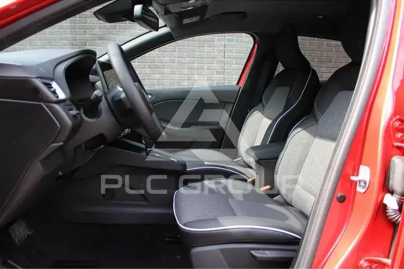 2025 Mitsubishi Colt