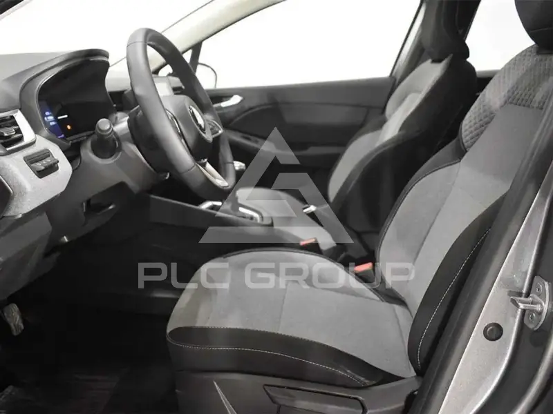 2025 Mitsubishi Colt