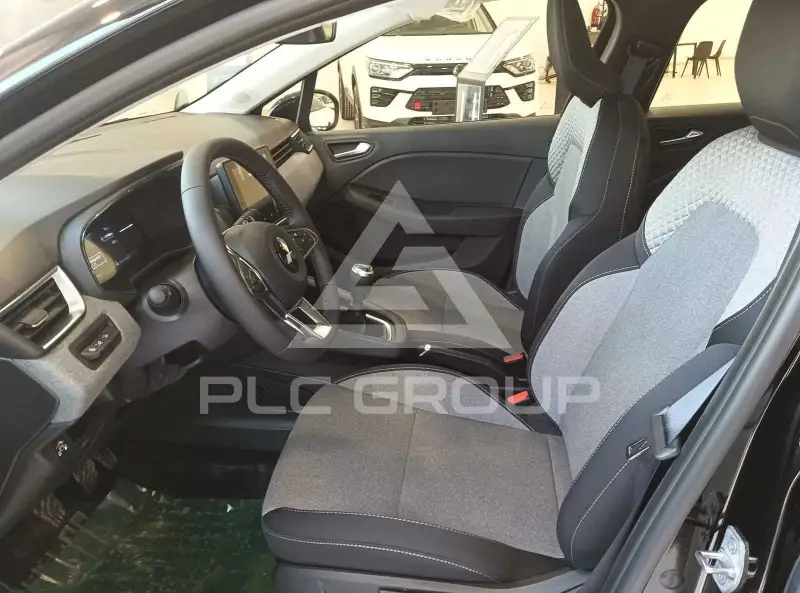 2025 Mitsubishi Colt