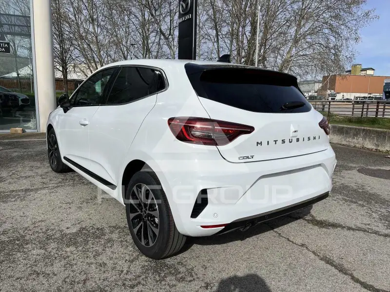 2025 Mitsubishi Colt
