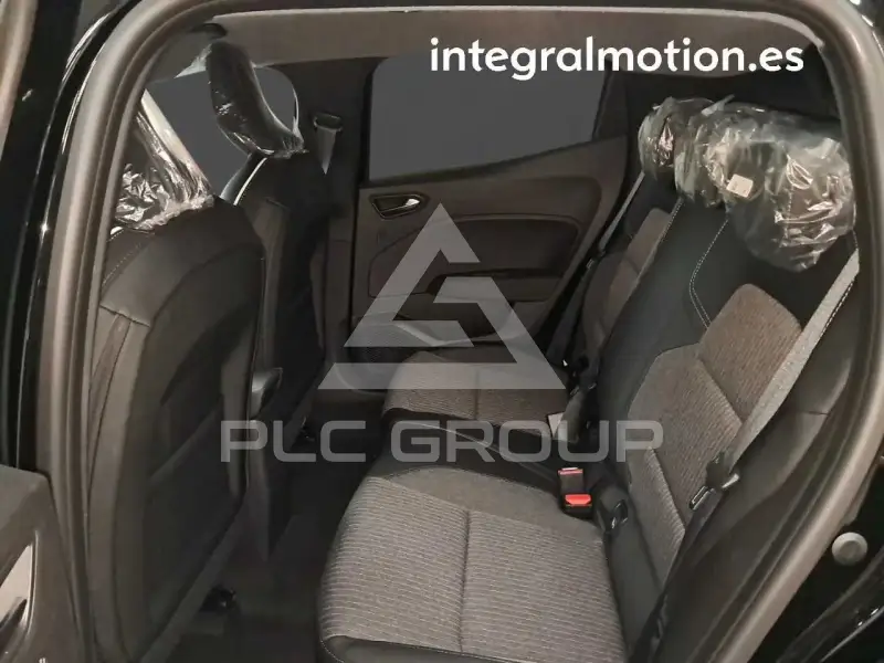 2025 Mitsubishi Colt