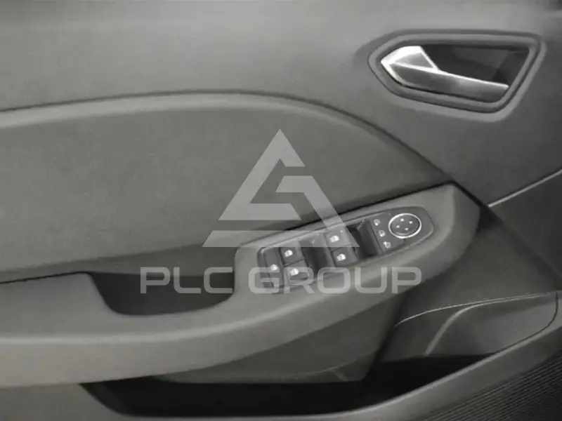 2025 Mitsubishi Colt