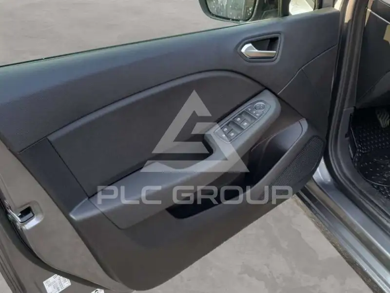 2025 Mitsubishi Colt