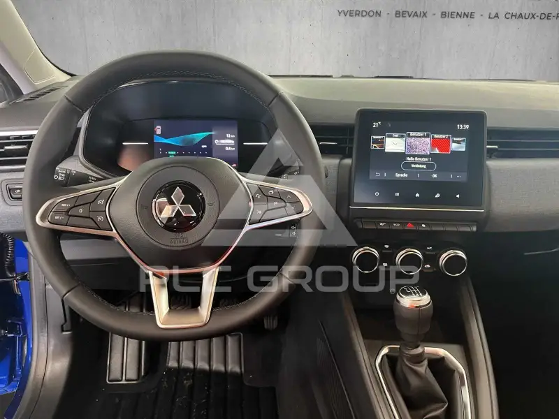 2025 Mitsubishi Colt