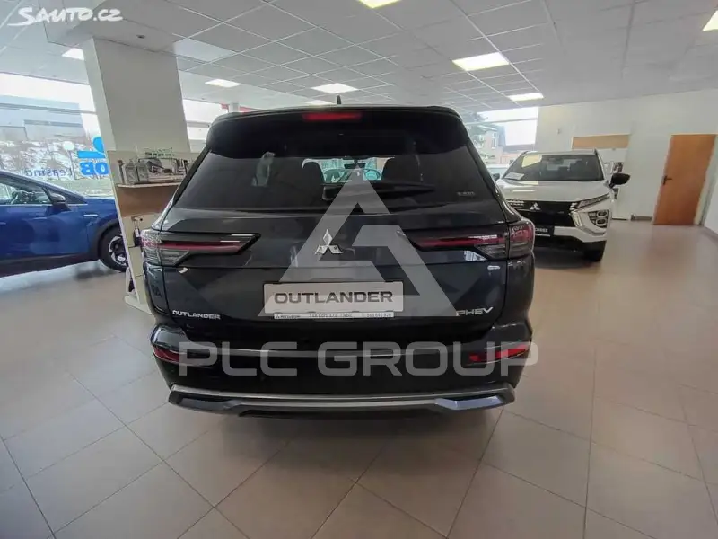 2025 Mitsubishi OUTLANDER