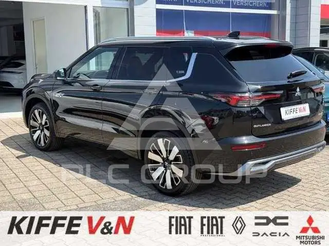 2025 Mitsubishi OUTLANDER