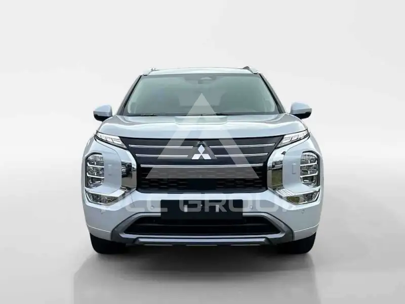 2025 Mitsubishi OUTLANDER