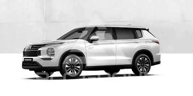 2025 Mitsubishi OUTLANDER