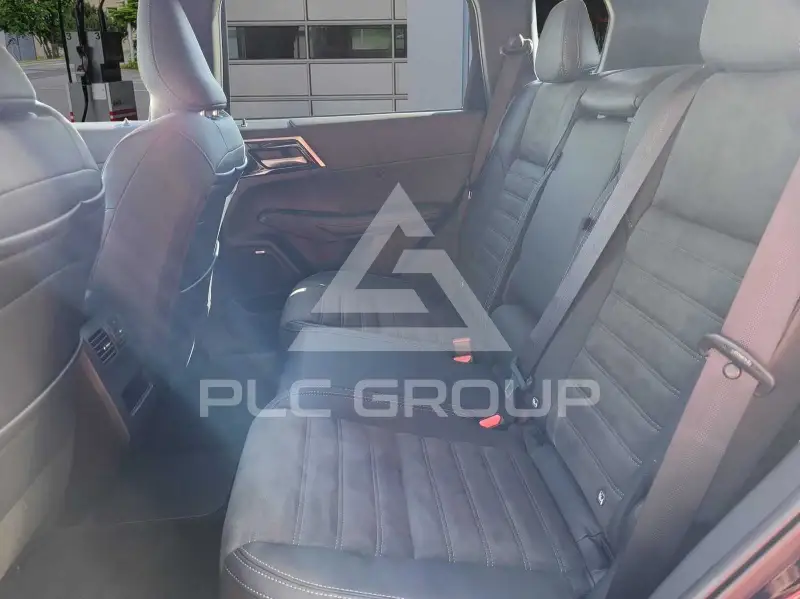 2025 Mitsubishi OUTLANDER