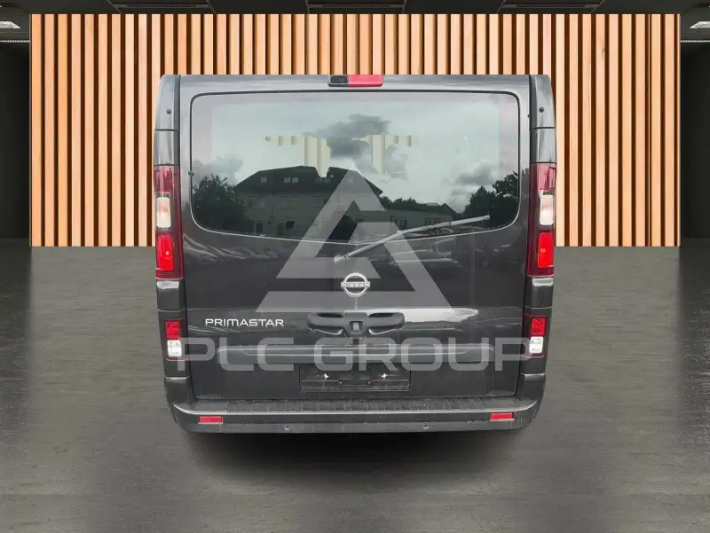 2025 Nissan Primastar